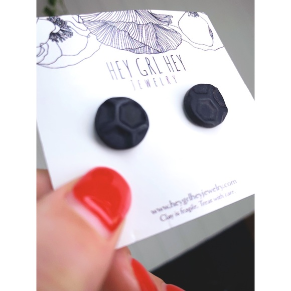 NEW Black Clay Rolled Stud Earrings - Picture 2 of 4